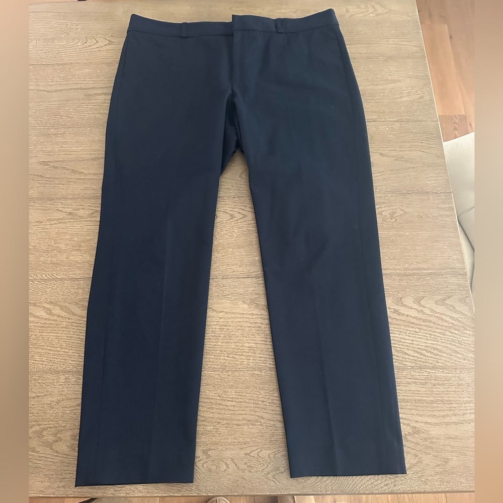 Banana Republic Sloan Pants in Navy Blue Size 14